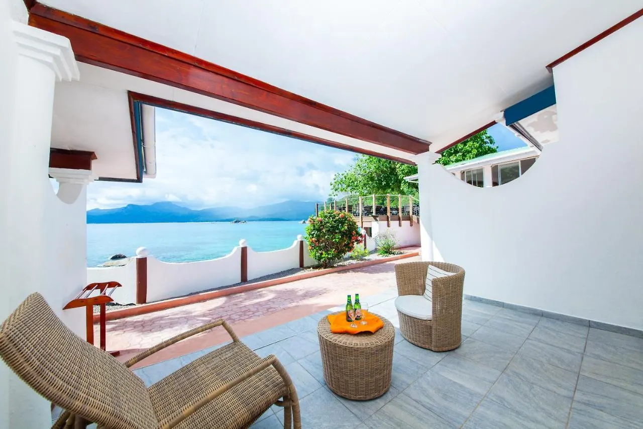 Anse Soleil Beachcomber Hotel And Self Catering Baie Lazare