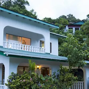 Guest house Le Manglier, Pointe La Rue